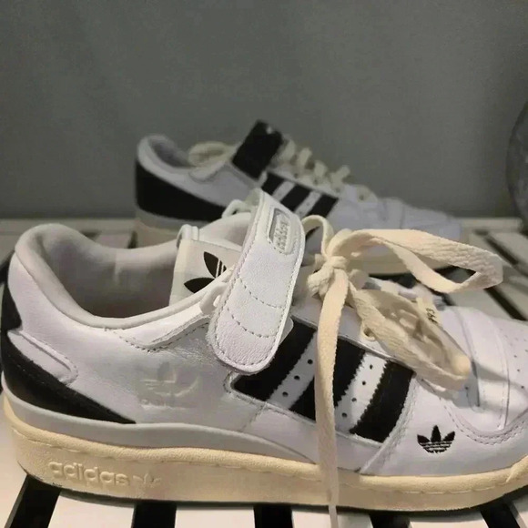ADIDAS ORIGINALS FORUM LOW Forever True White/core black sz 9 NIB Y2k look - Picture 6 of 14